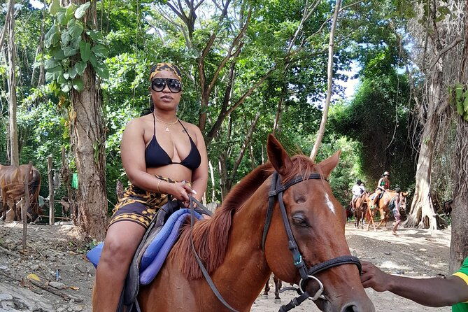 6-hour-dunns-river-falls-and-horseback-riding-in-ocho-rios