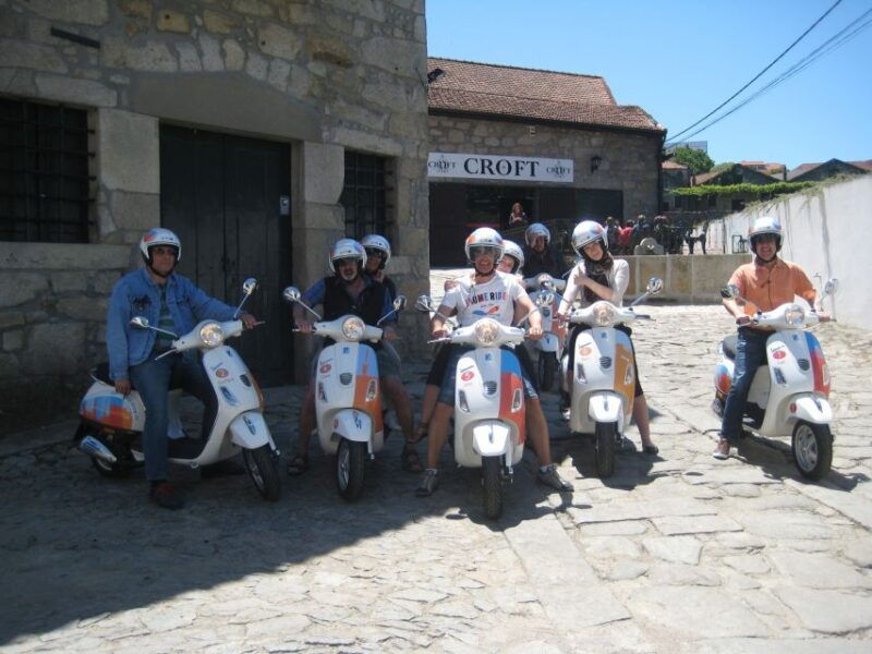6-hour-porto-by-vespa