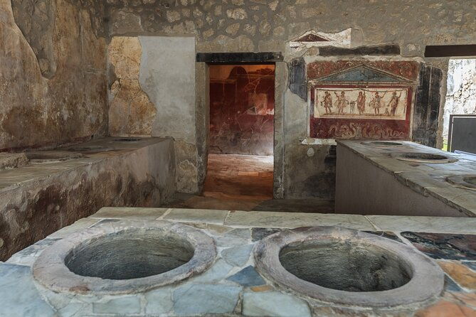 6-hour-private-tour-from-salerno-to-pompeii-ravello-and-amalfi-2