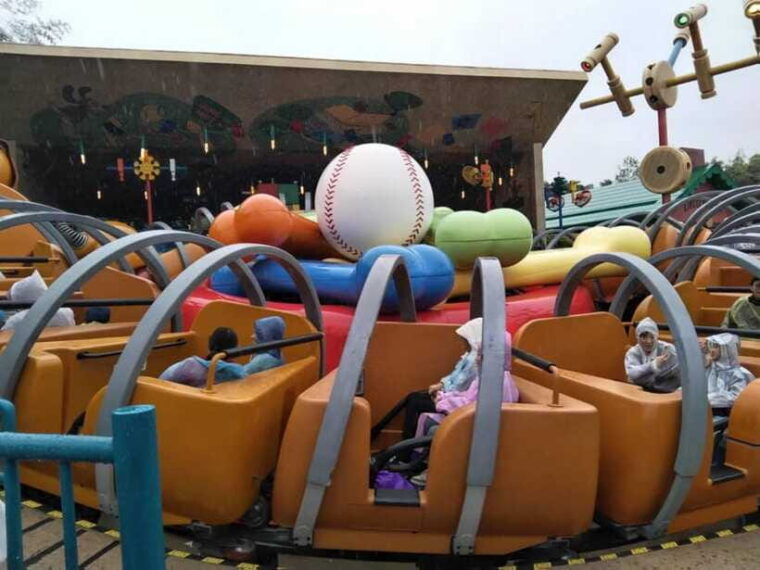 6-hour-private-tour-in-disneyland