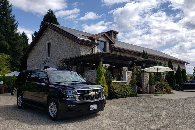 6-hour-private-wine-tasting-tour-with-a-sample-stops