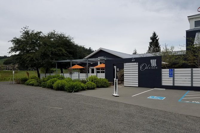 6-hour-private-wine-tasting-tour-with-a-sample-stops