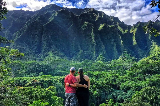 6-hour-romantic-hawaii-jeep-tour-2