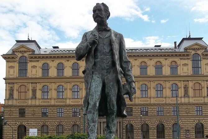 6-hours-musical-prague-private-tour-by-car