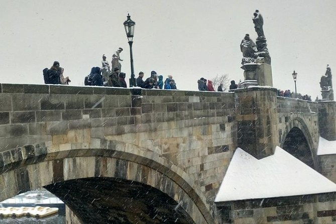 6-hours-prague-christmas-market-private-tour-by-car