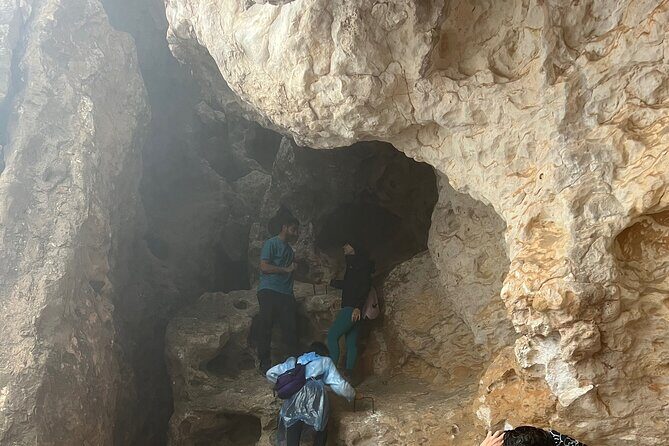 6 Hours Private Hiking in Salalah Mountains - Key Points  