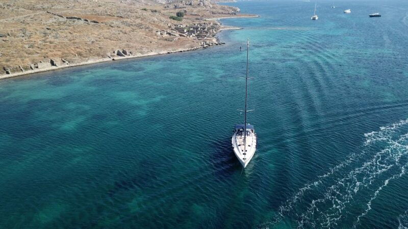 6-hours-tour-to-delos-and-rhenia-islands-with-sailing-yacht-3