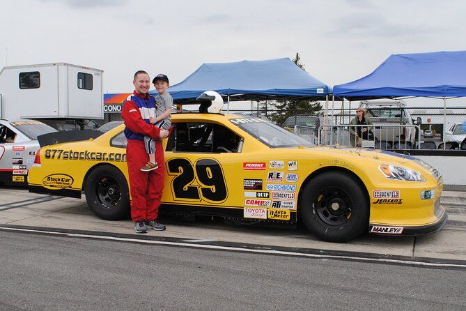 6-lap-stock-car-ride-along-at-pocono-raceway