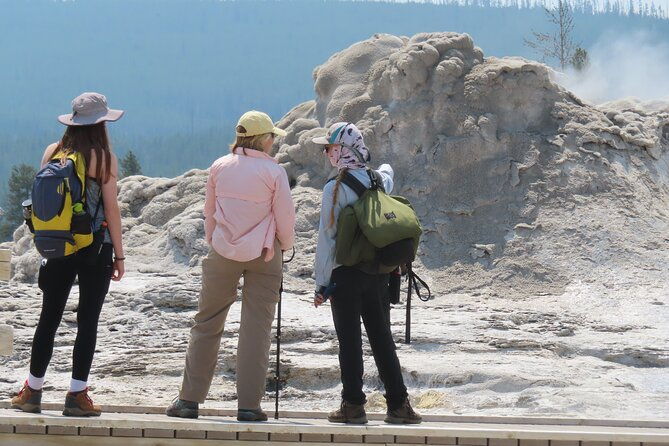 6-mile-geyser-hiking-tour-in-yellowstone-with-lunch