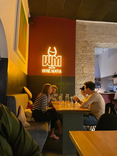 6-tier-hungarian-wine-tasting-at-a-cozy-community-table