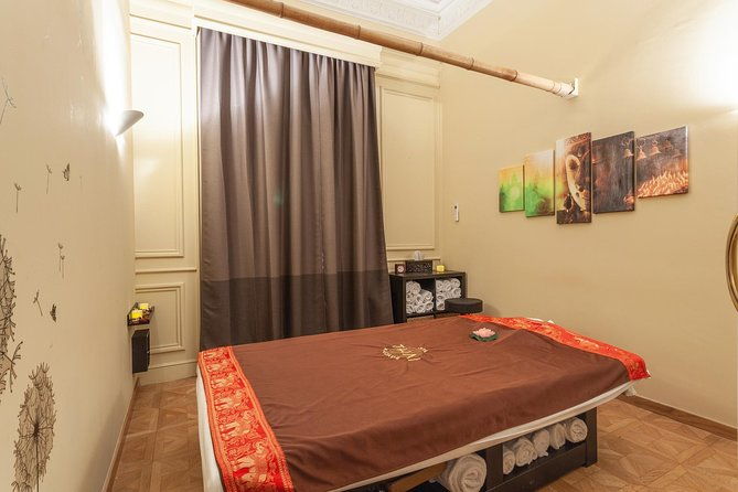 60-min-foot-and-leg-massage-at-thai-spa-massage-barcelona
