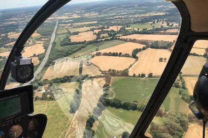 60-minute-thames-medway-estuary-helicopter-tour