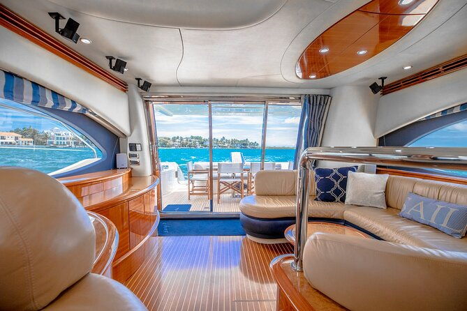 62-azimut-yacht-charter