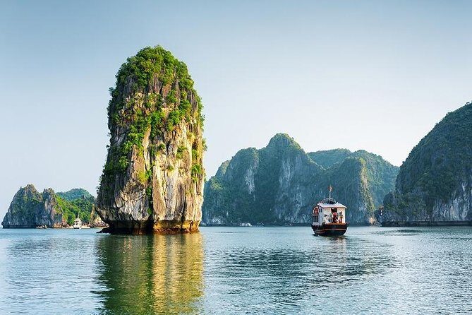 6Day Package Vietnam Tour: Sai Gon - Hanoi - Ha long Cruise - Practical Tips and Insights