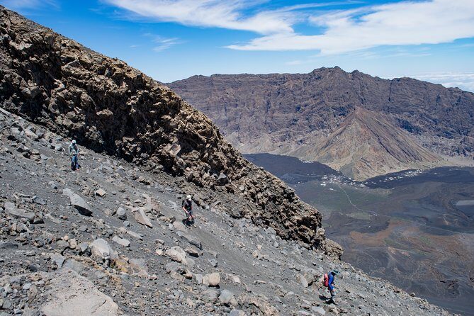 7. Ascension of VOLCAN Grand Pico to FOGO - The Experience of Climbing Pico do Fogo