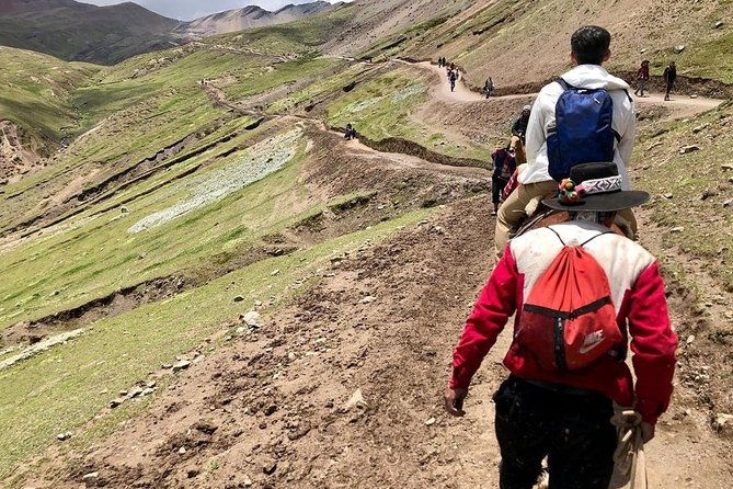 7-color-mountain-tour-vinicunca