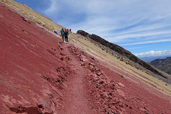 7-colors-vinicunca-mountain-tour-in-1-day