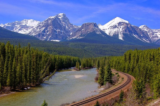 7-day-small-group-tour-canadian-rockies-and-national-parks