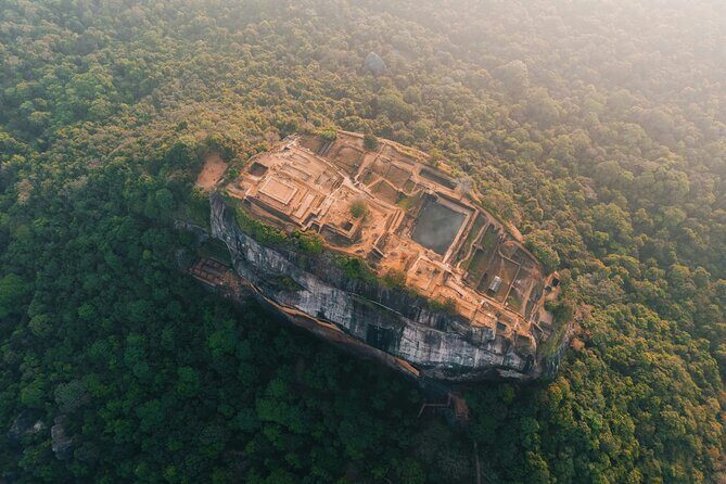 7 Day Sri Lanka Highlights Tour - Culture, Tea Country & Beaches - Relaxing on the Beaches of Galle or Bentota