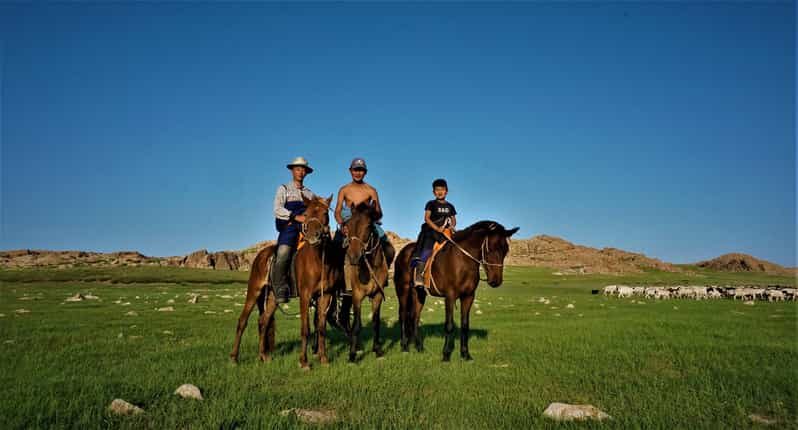 7 Day White stupa Gobi Orkhon valley Central Mongolia - Exploring Central Mongolia in Depth