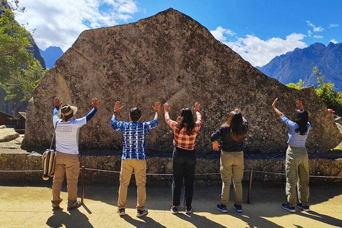 7-days-best-cusco-machupicchu-pocpoc-waterfalls-sacred-valley