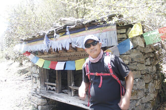 7 Days Langtang Valley Trek from Kathmandu - Accommodation and Logistics