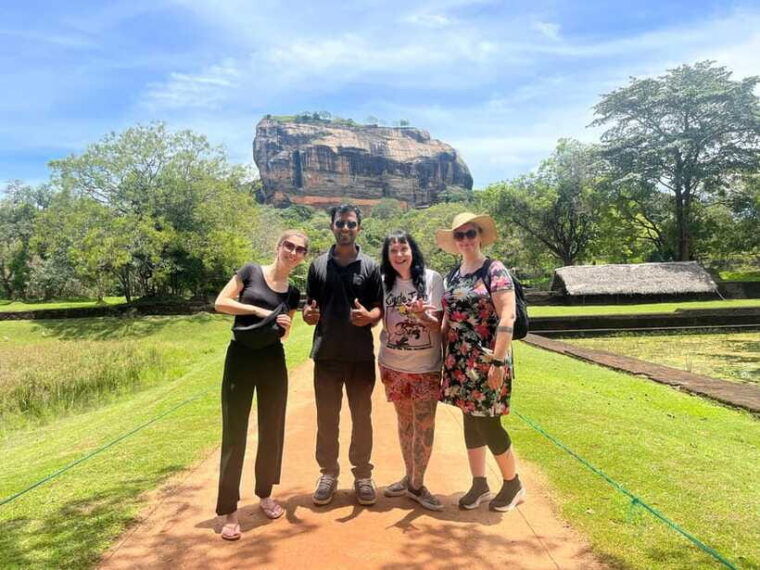 7-days-of-sri-lanka-with-all-inclusive-ayurvedha-uplift