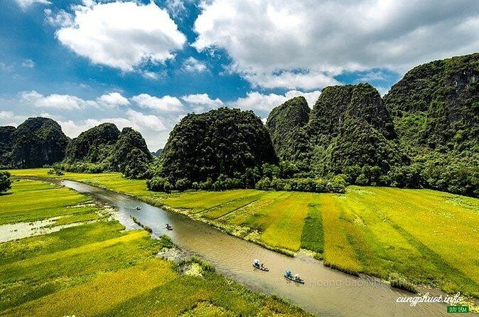 7 Days Vietnam - Cambodia - Exploring Angkor’s Wonders