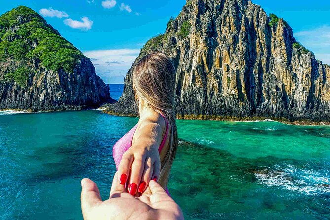 7-hours-ilhatour-adventure-in-fernando-de-noronha