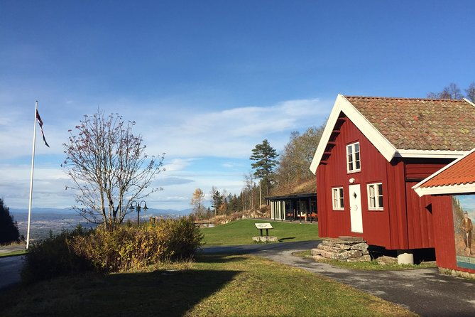 7-hours-private-limousine-tour-combined-oslo-tyrifjord-including-the-twist