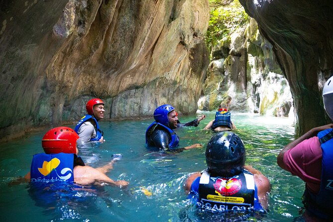 7-waterfalls-5-zip-lines-shore-excursion-amber-cove-taino-bay