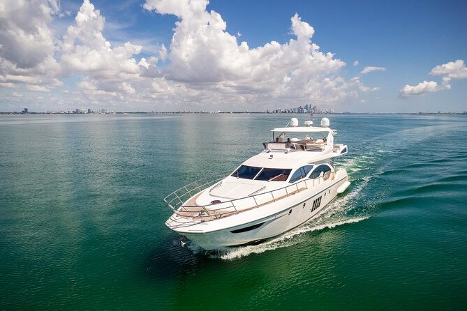 70-azimut-flybridge-yacht-charter