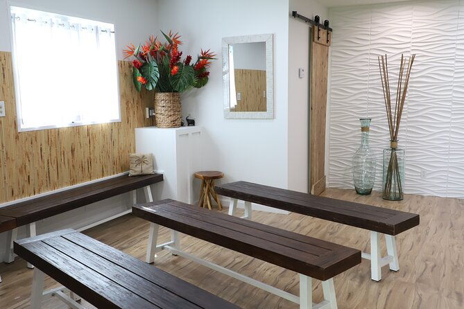 77-sign-go-wedding-at-hawaiian-wedding-chapel