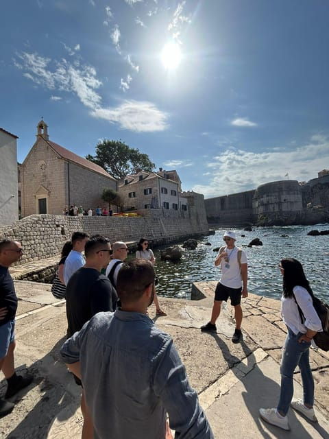 7pm-private-old-town-discovery-and-history-tour