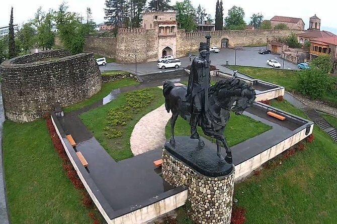 8-day-all-about-georgia-tbilisi-guided-tour-with-accommodation