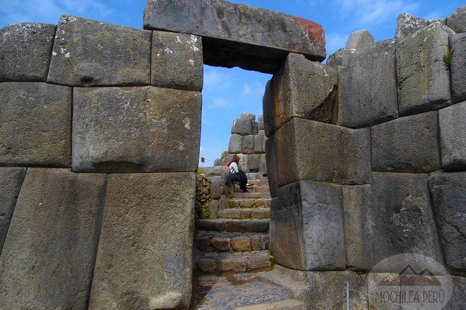 8-day-cusco-sacred-valley-machupicchu-rainbow-mountainhumantay-lake