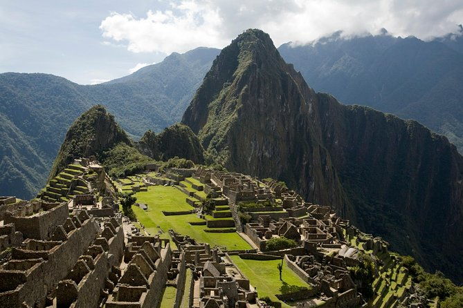 8-day-enigmas-of-peru-lima-nasca-cusco-sacred-valley-machu-picchu