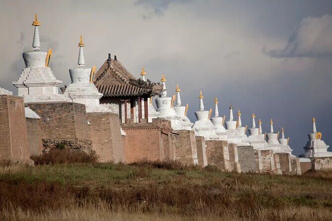 8 Day Mongolia Gobi desert 4WD Adventure Tour - The Sum Up