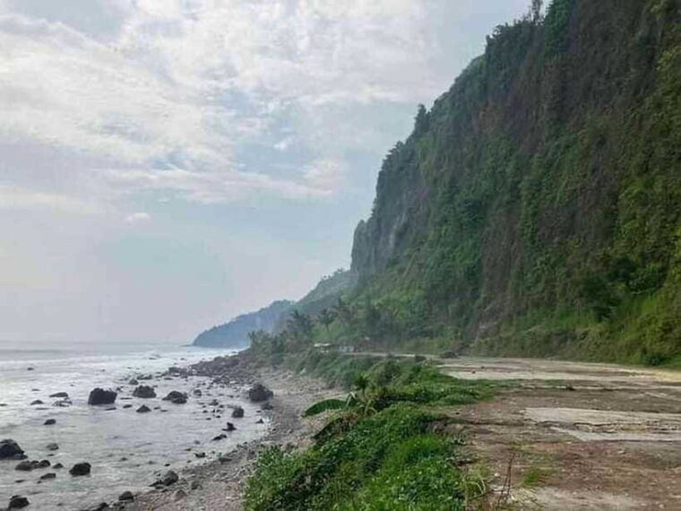 8-days-all-inclusive-motorbike-tour-in-central-java