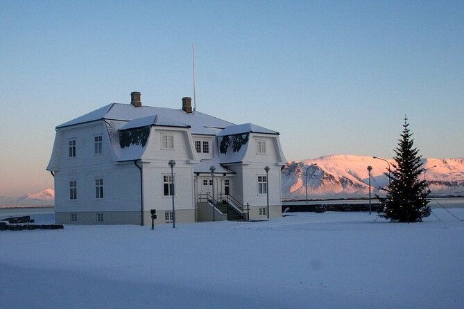 8-days-northern-lights-exploration-small-group-tour-from-reykjavik