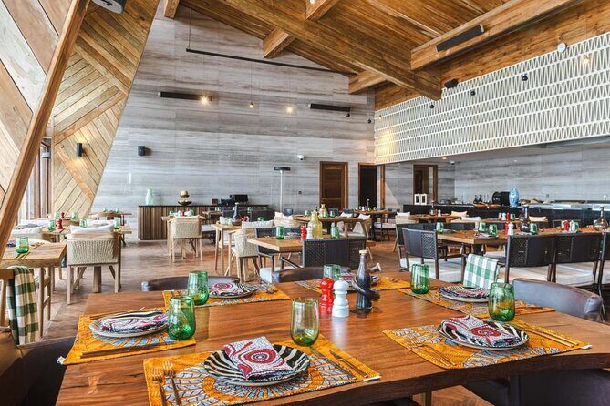 8-Days Private Luxury Safari: Serengeti, Ngorongoro & Materuni - FAQ