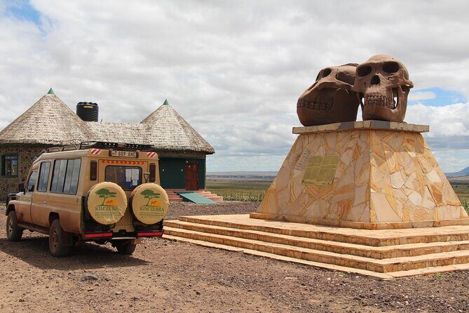 8 Days Tanzania Simba Luxury Safari - Who Would Love This Safari?