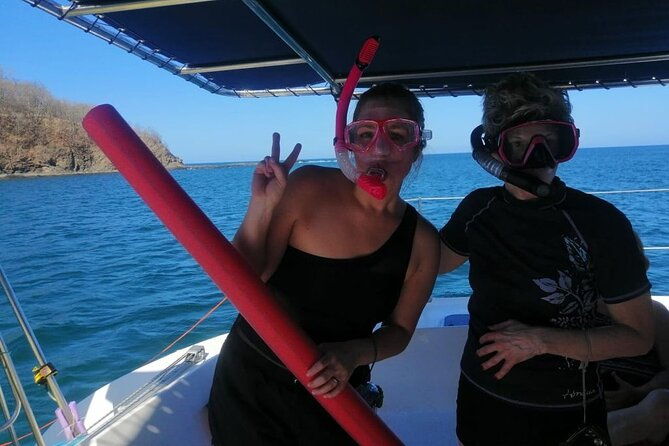 8-hour-all-inclusive-catamaran-sailing-tour-from-tamarindo