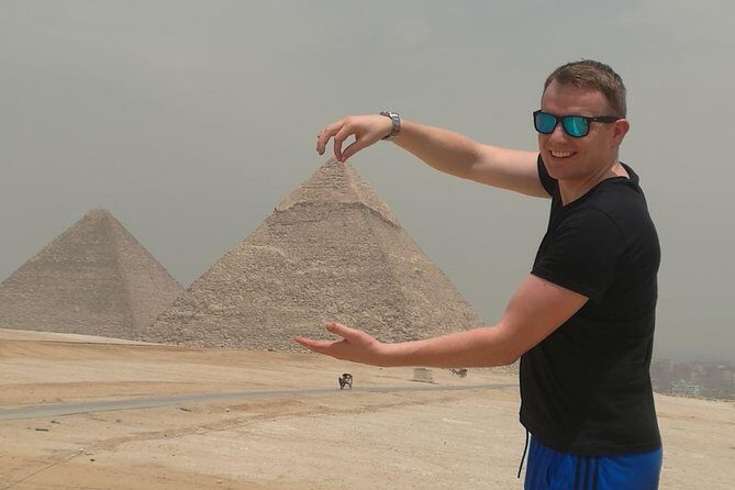 8-Hour Private Tour to the Pyramids of Giza and Saqqara from Cairo - The Sum Up