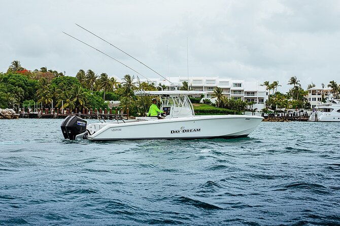 8-hours-34ft-day-dream-private-charter-in-nassau