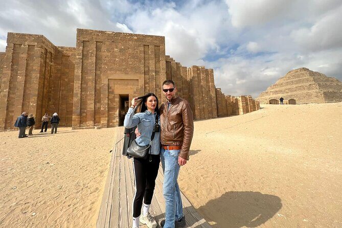 8-hours Giza pyramids,Sphinx ,Sakkara step pyramid and Memphis old city - The Experience in Detail