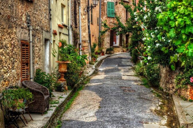 8-hours-roman-castles-tour-from-rome-hotel