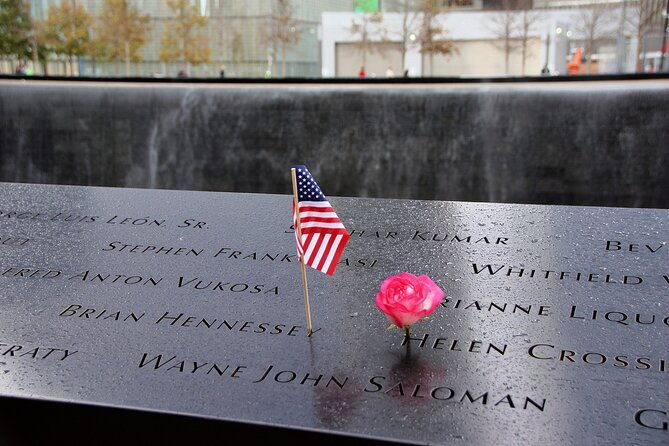 9-11-memorial-ground-zero-tour-with-optional-9-11-museum-ticket-2