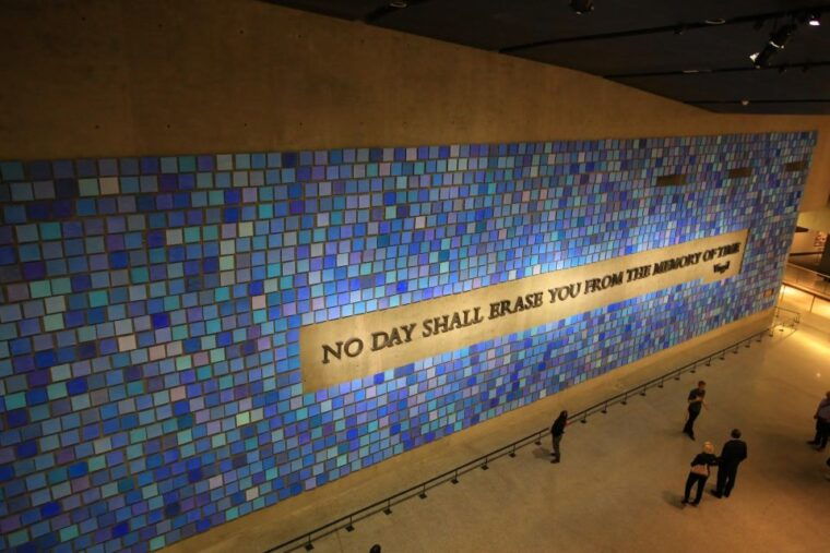 9-11-world-trade-center-walking-tour-with-museum-tickets-2