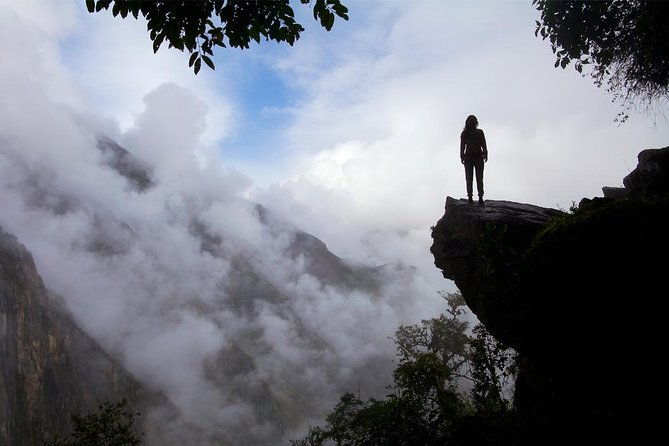 9-day-inca-trail-and-titicaca-lake-in-group-service